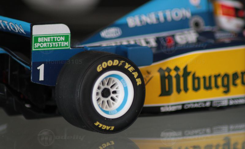 Benetton Renault B195, Minichamps 1:18 modelcar in racing 