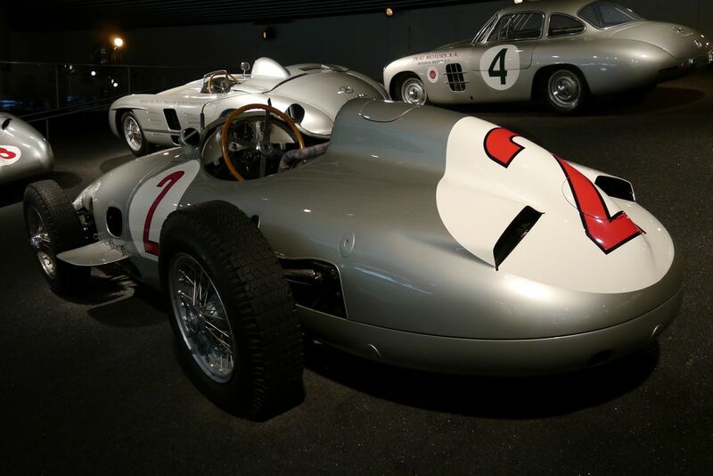 Mercedes Benz Museum Image 24