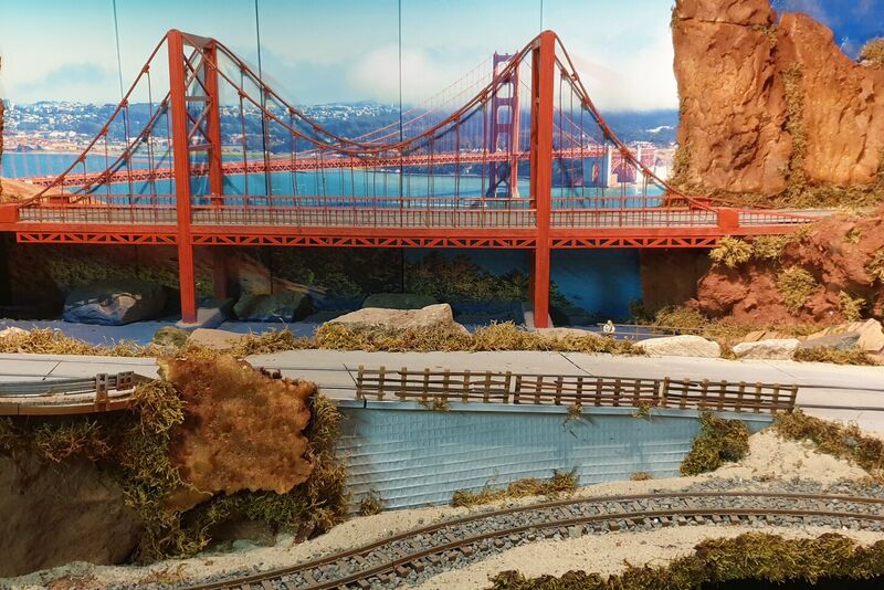 Vanishing Point Valley - 1:32 Slottrack Image 2