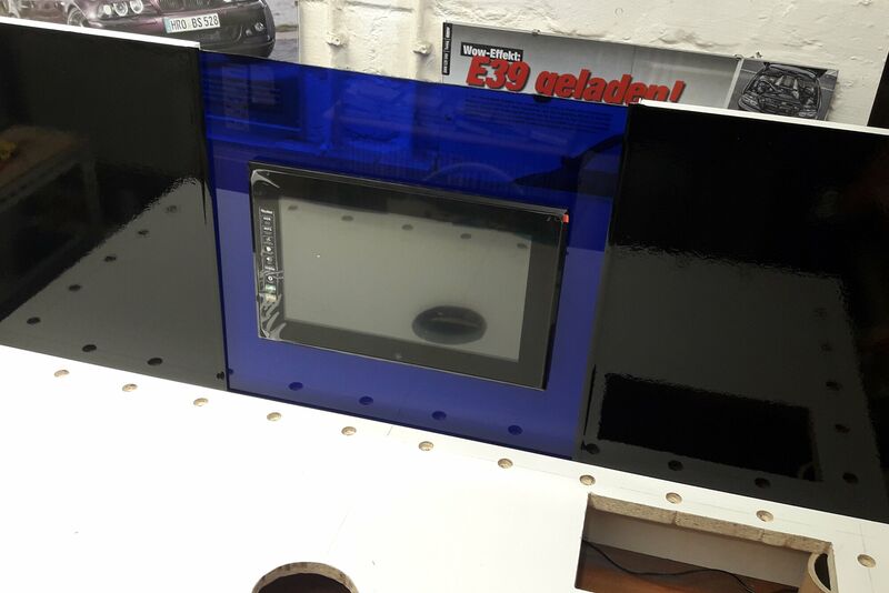 ///M Diorama Image 13