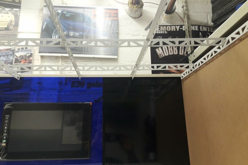 ///M Diorama Image 20