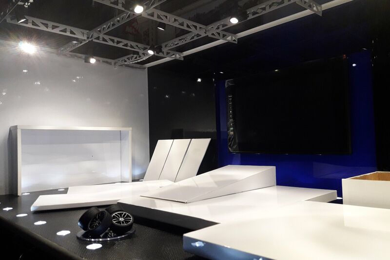 ///M Diorama Image 48