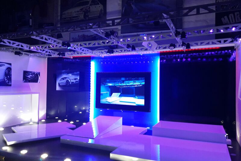 ///M Diorama Image 83