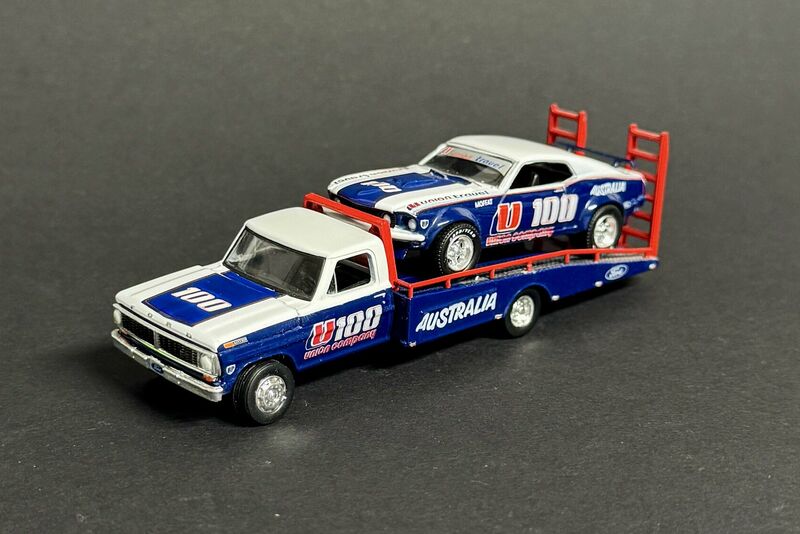 Mustang Präsentation / Dioramen Image 27