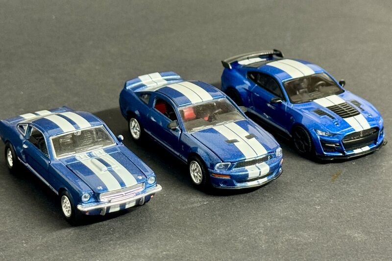 Mustang Präsentation / Dioramen Image 34