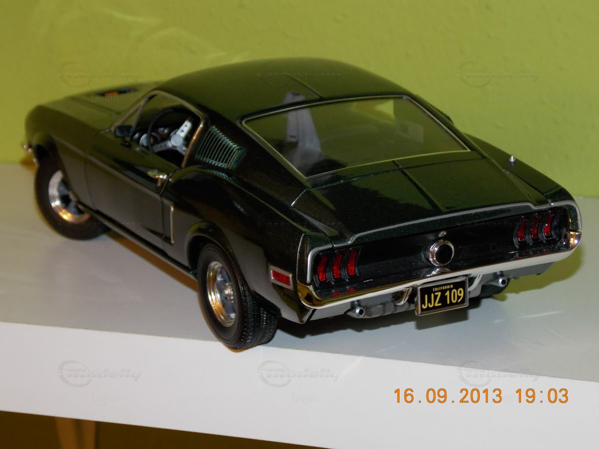 Ford collectible memorabilia #8